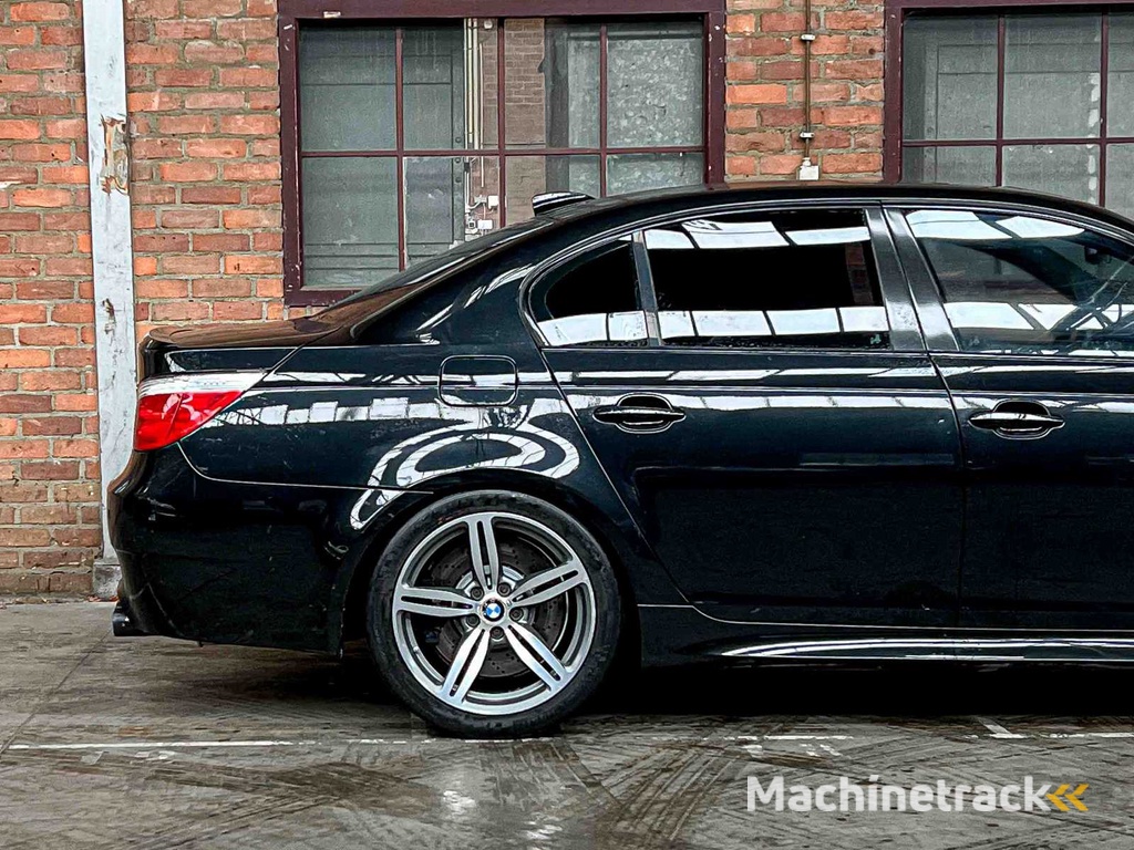 BMW M5 5.0 V10 E60 507pk 2008 5-Serie YOUNGTIMER