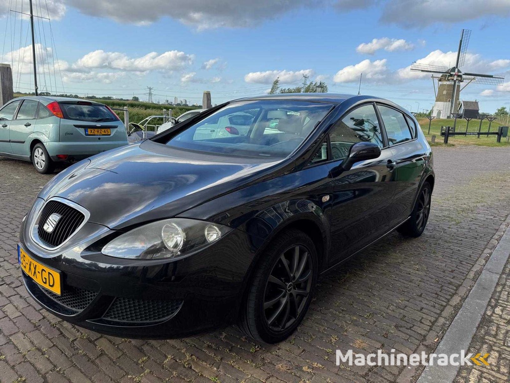 SEAT Leon 1.6 Sportstyle 35-XX-GD