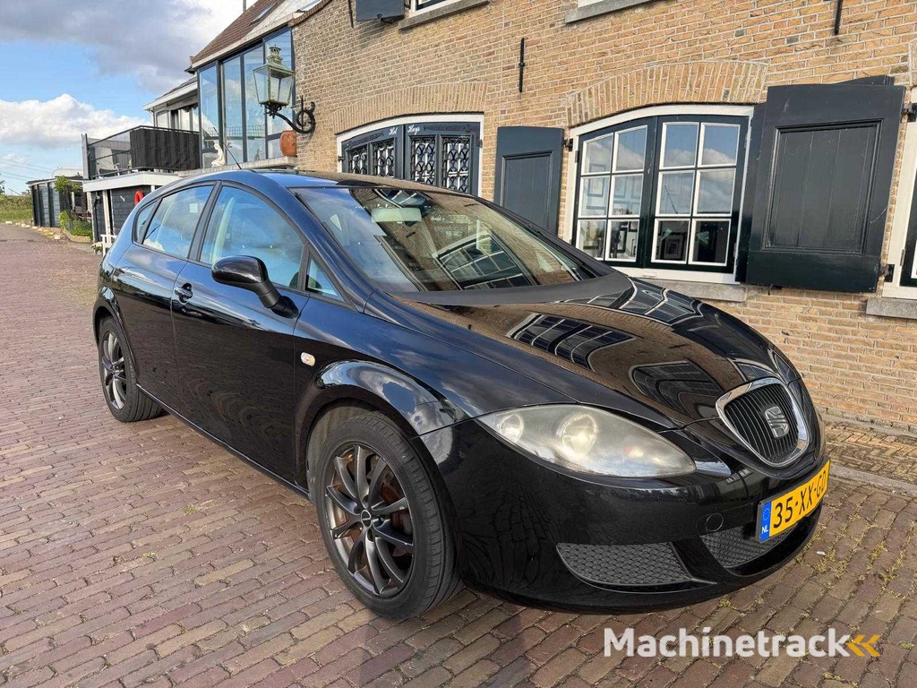 SEAT Leon 1.6 Sportstyle 35-XX-GD