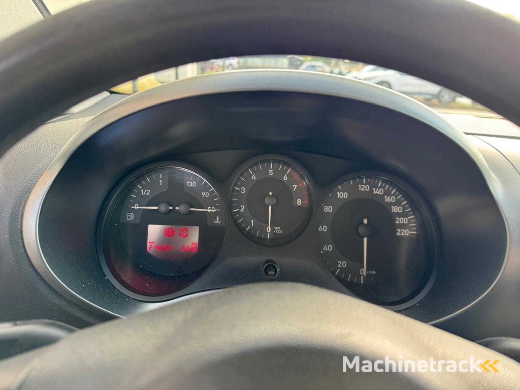 SEAT Leon 1.6 Sportstyle 35-XX-GD