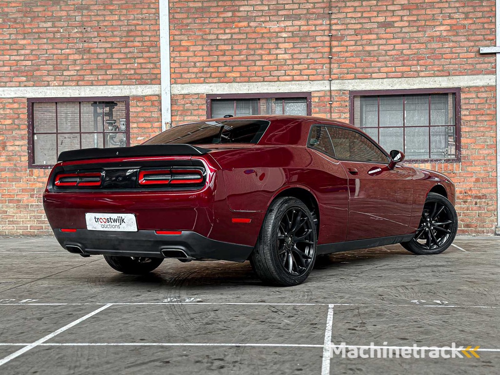 Dodge Challenger 3.6 V6 305pk 2018