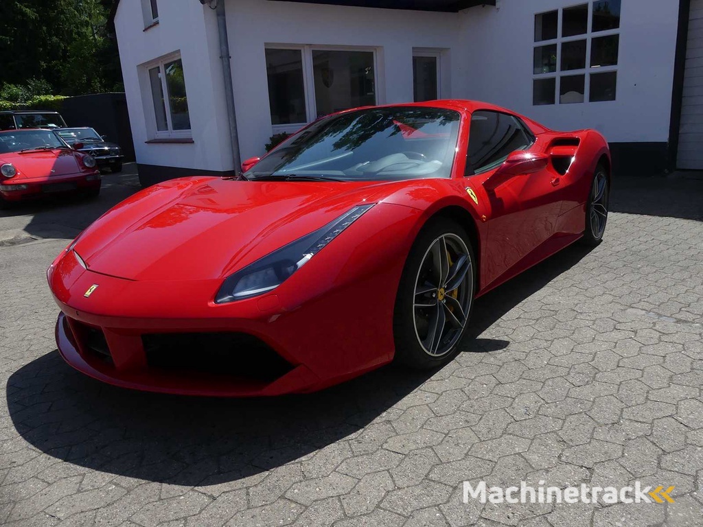 Ferrari - 2019 - 488 - Spider - Personenauto