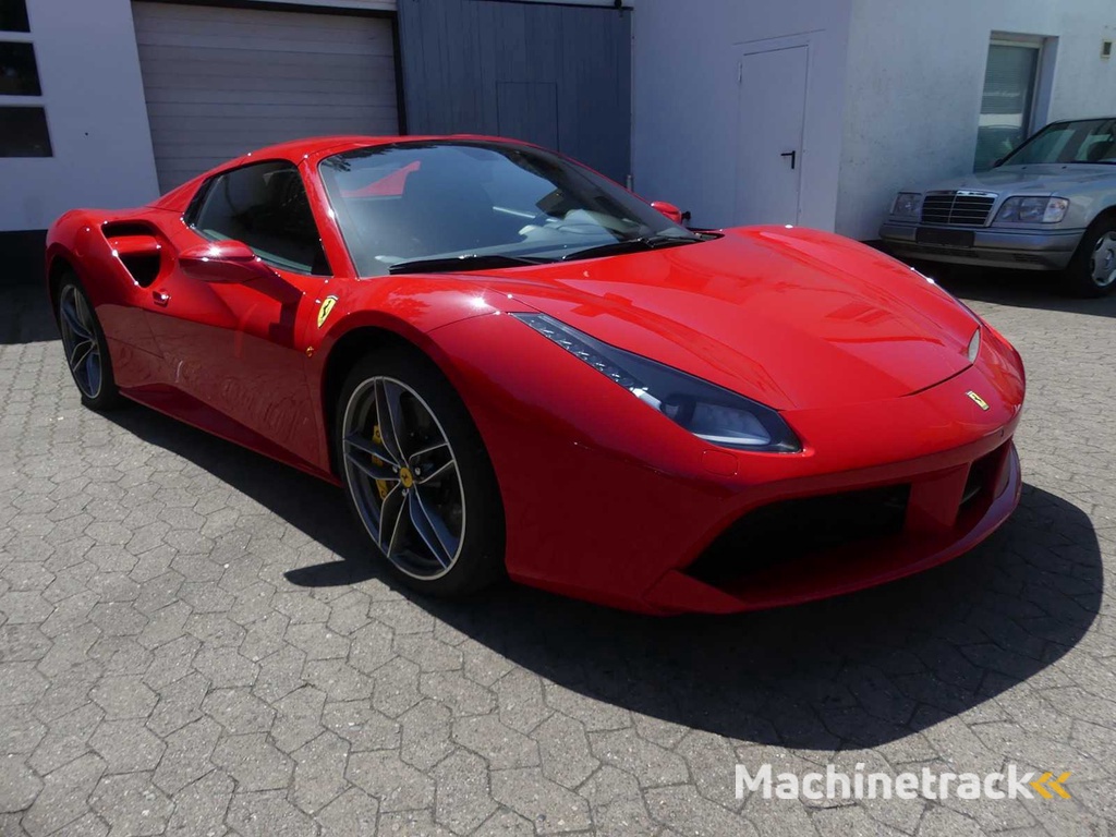 Ferrari - 2019 - 488 - Spider - Personenauto