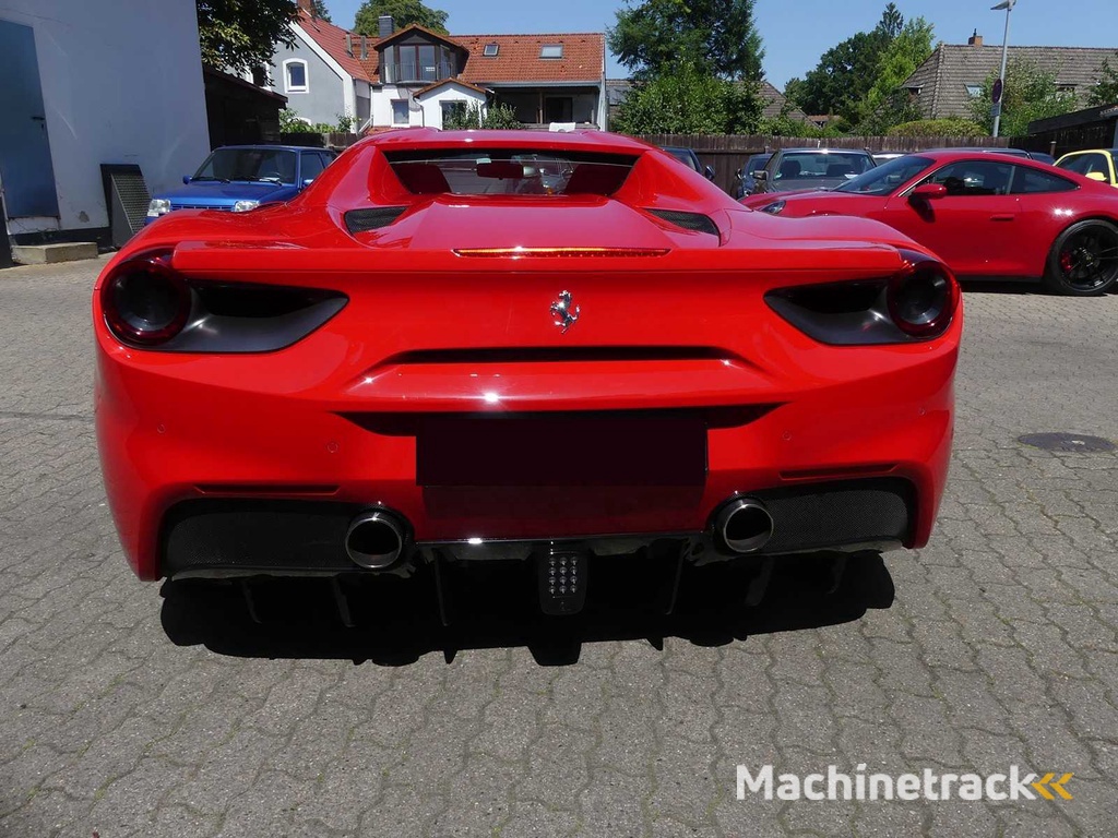 Ferrari - 2019 - 488 - Spider - Personenauto