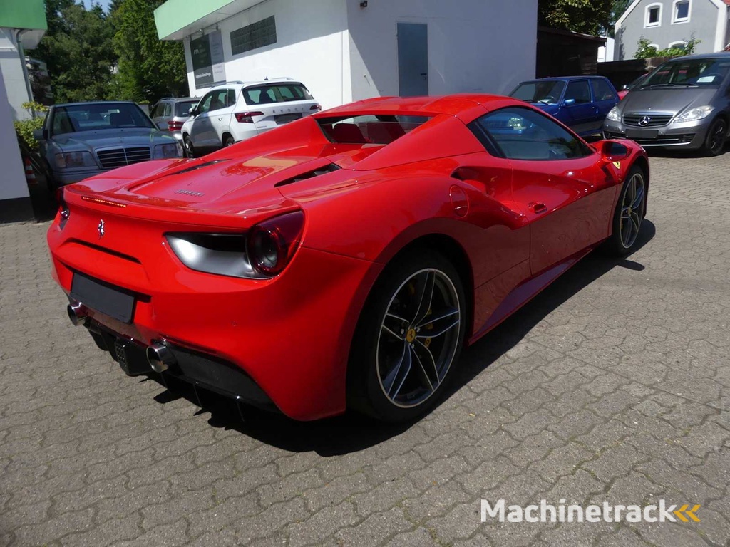 Ferrari - 2019 - 488 - Spider - Personenauto