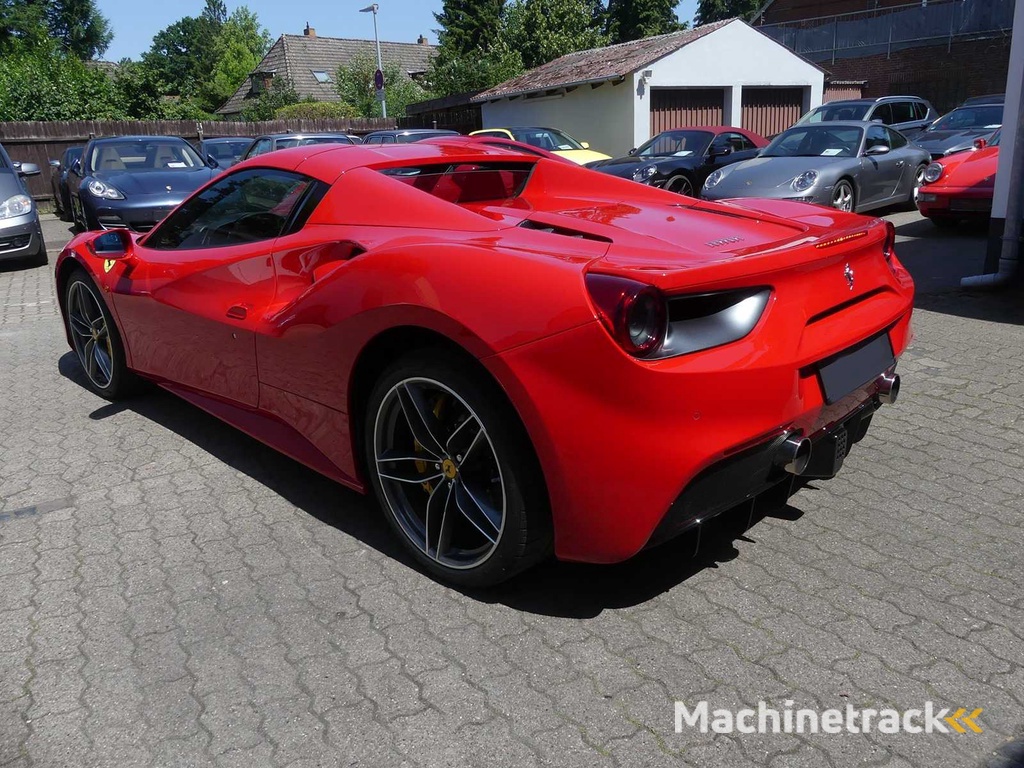 Ferrari - 2019 - 488 - Spider - Personenauto