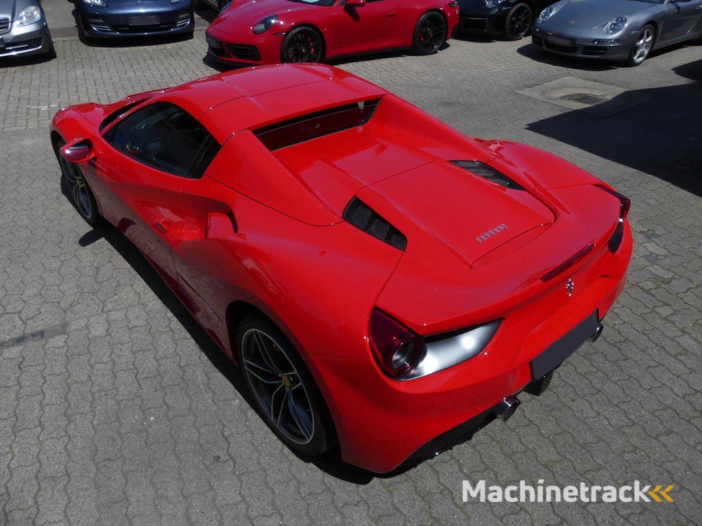Ferrari - 2019 - 488 - Spider - Personenauto