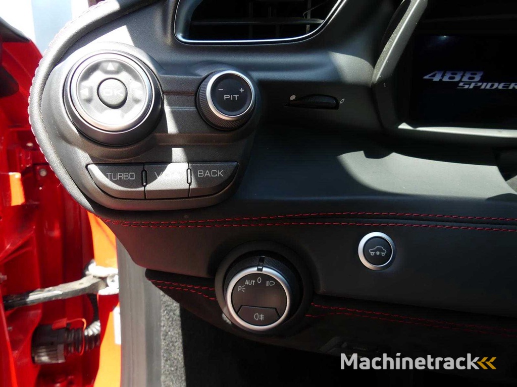 Ferrari - 2019 - 488 - Spider - Personenauto