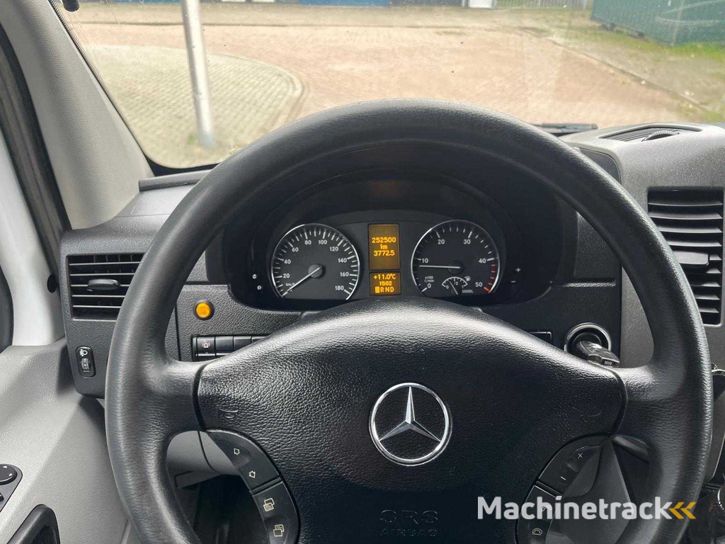 Mercedes-Benz Sprinter 213 2.2 CDI 366 HDDC, Automatik , VJ-527-B