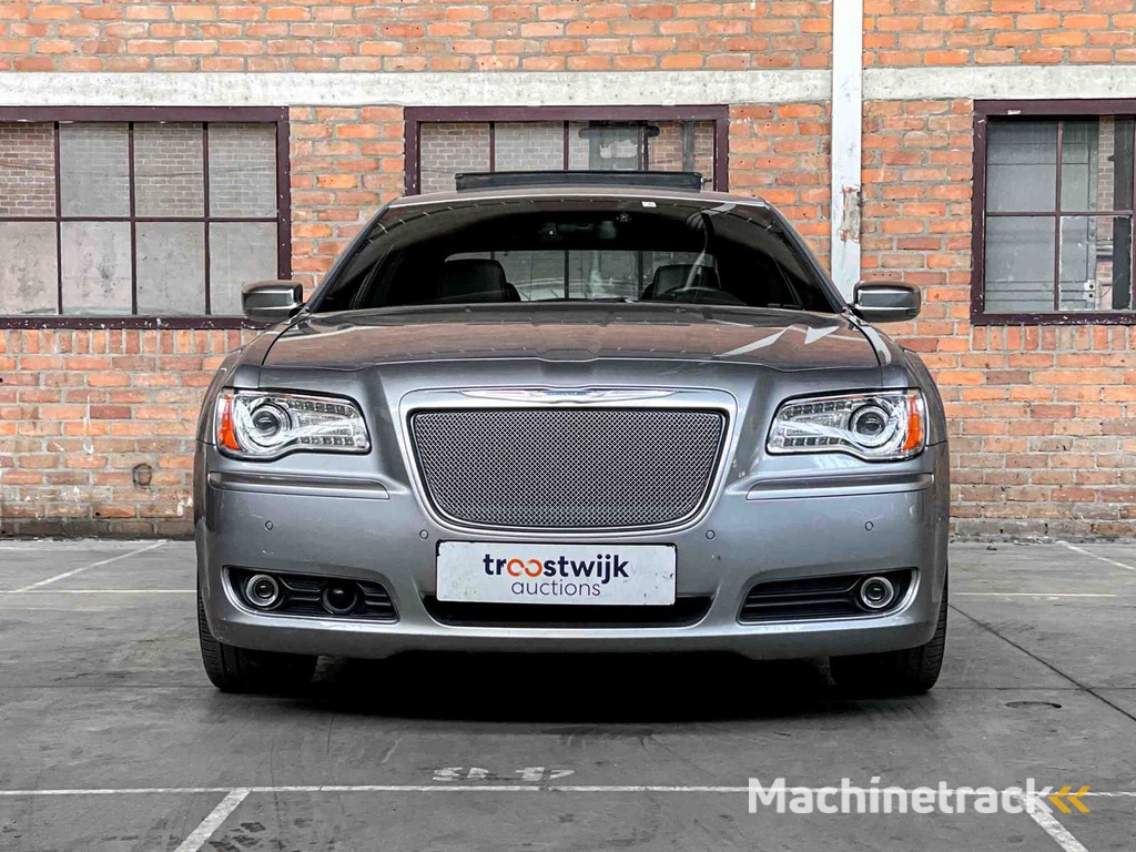 Chrysler 300C LD HEMI Facelift 5.7 V8 367hp 2014