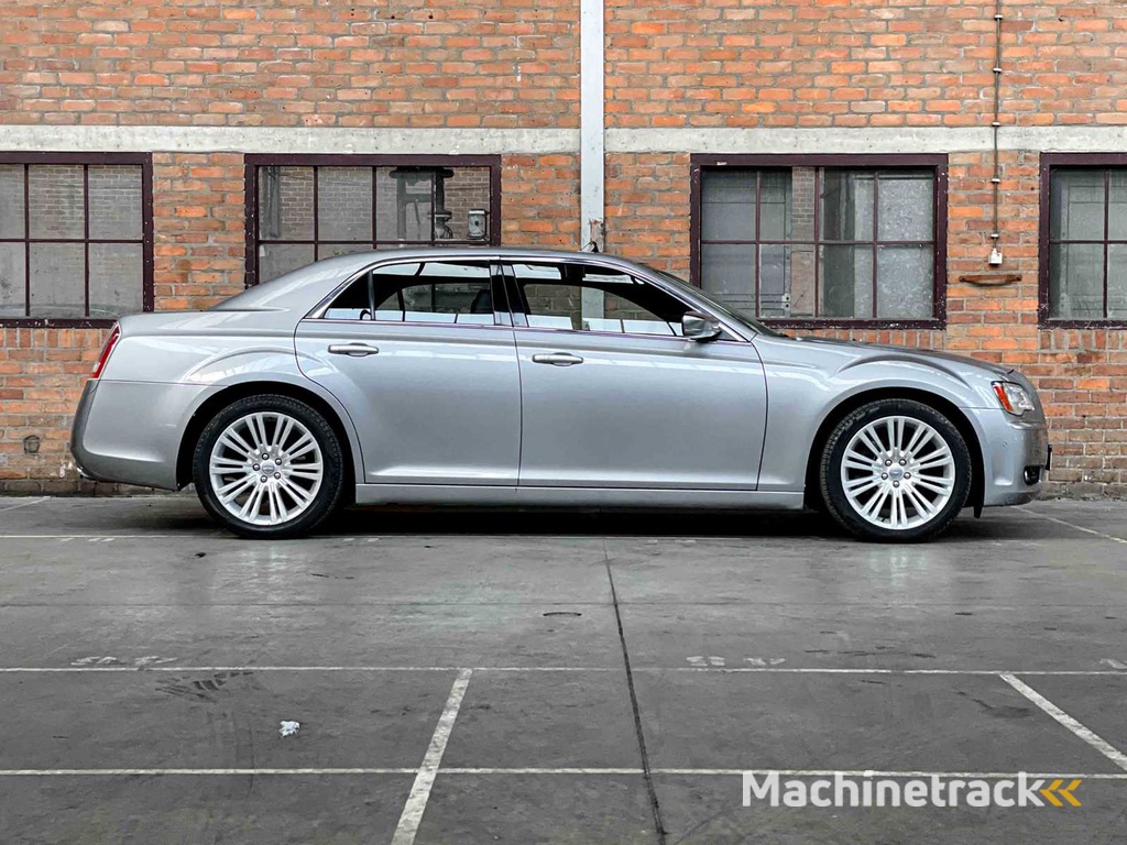 Chrysler 300C LD HEMI Facelift 5.7 V8 367hp 2014