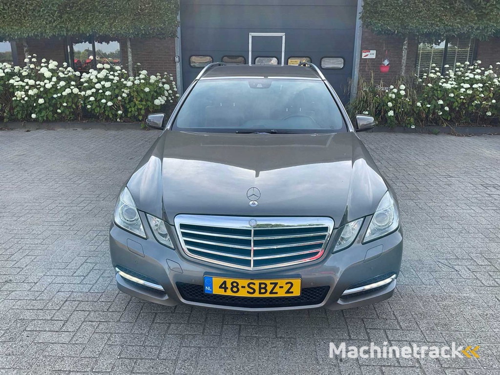 2011 Mercedes-Benz E-Klasse T-Modell 200 CGI Bns Cl. Av.g Pkw