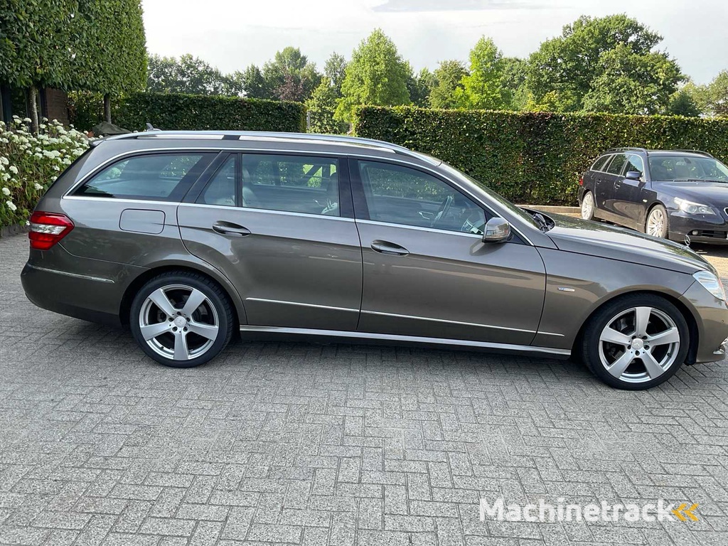 2011 Mercedes-Benz E-Klasse T-Modell 200 CGI Bns Cl. Av.g Pkw