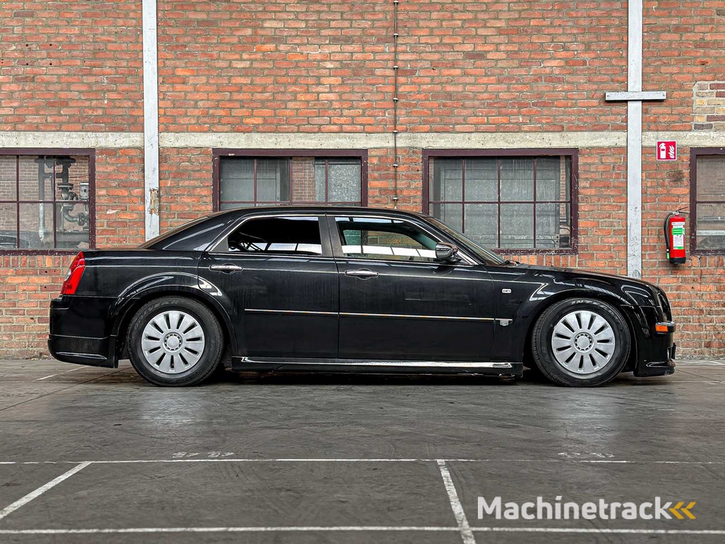 Chrysler 300C HEMI 5.7 V8 340PS 2005 -Youngtimer-