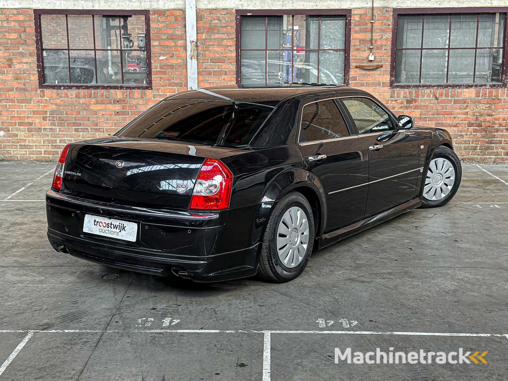 Chrysler 300C HEMI 5.7 V8 340PS 2005 -Youngtimer-