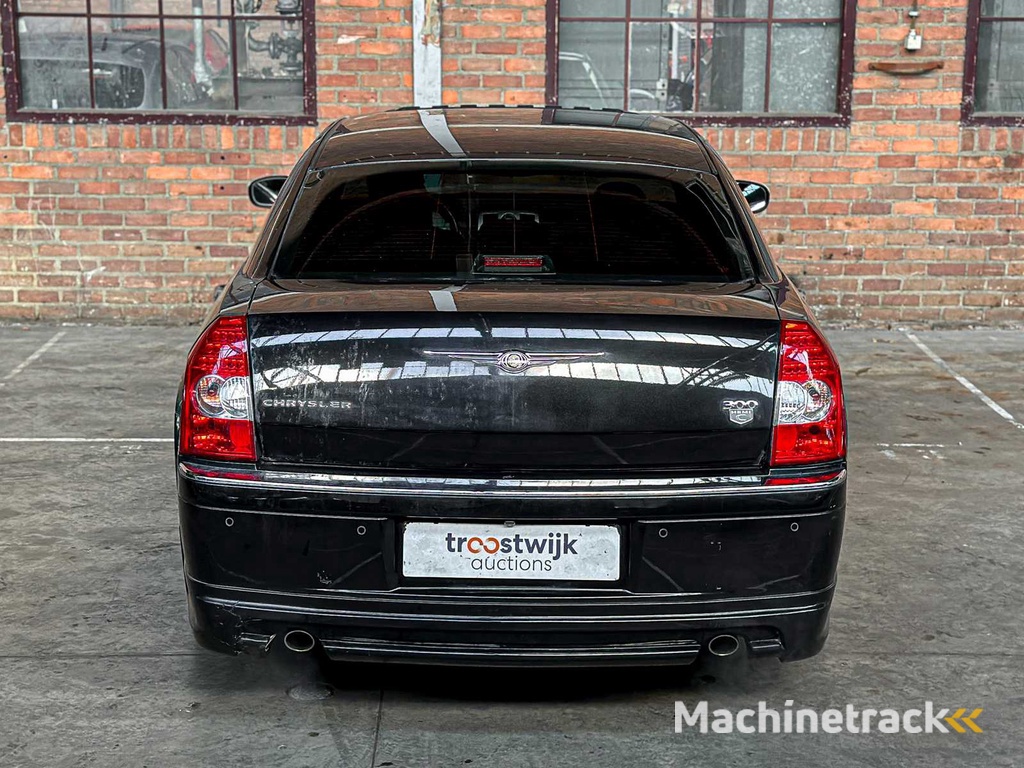 Chrysler 300C HEMI 5.7 V8 340PS 2005 -Youngtimer-