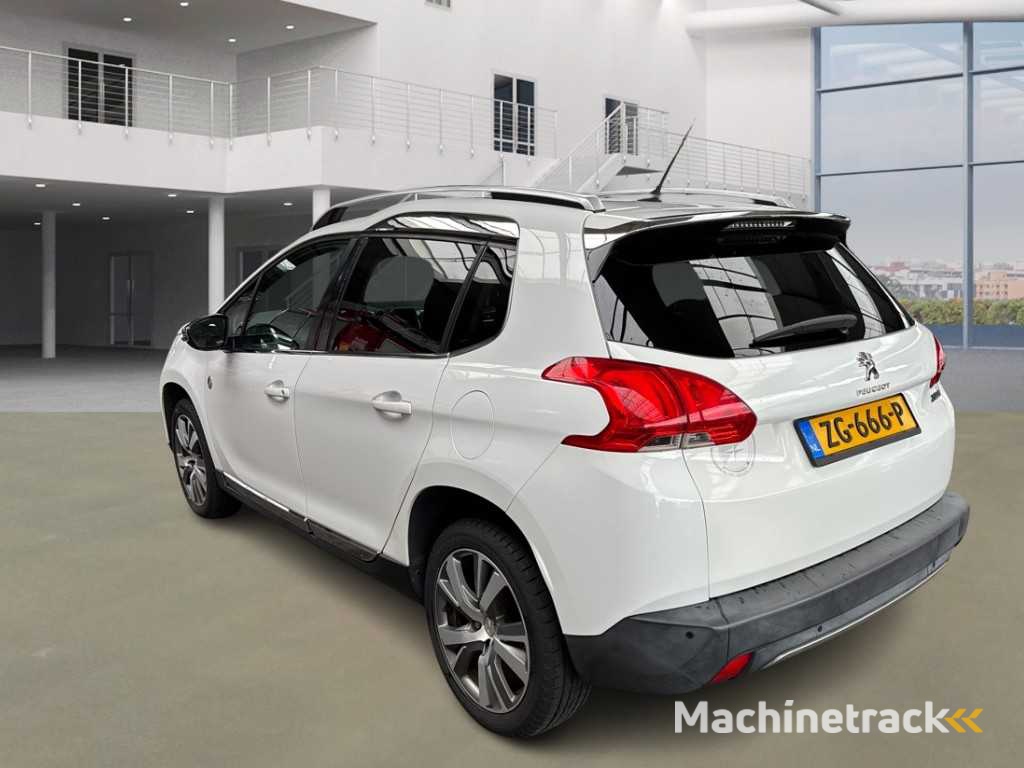 Peugeot 2008 1.2 PureTech Allure , ZG-666-P