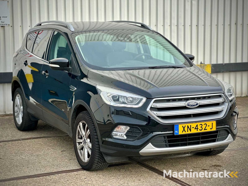 Ford Kuga 1.5 EcoB. ST-Linie , ; XN-432-J