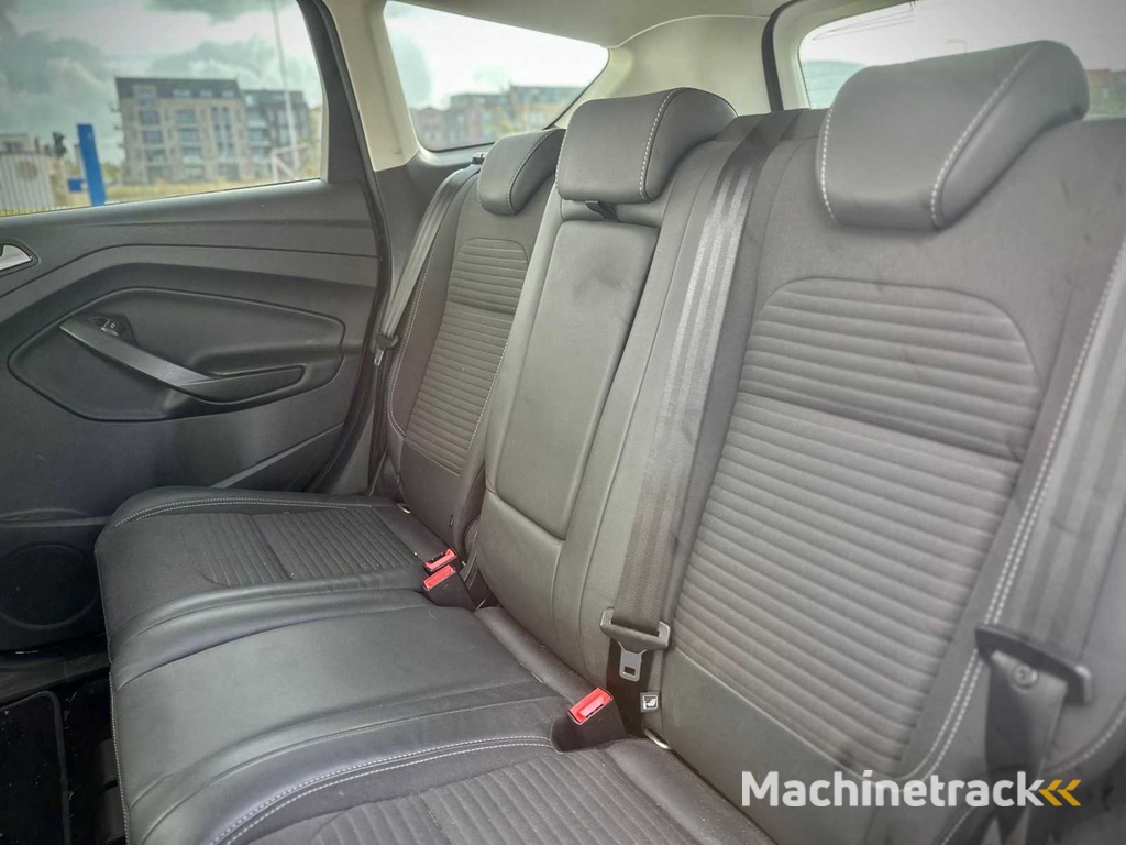 Ford Kuga 1.5 EcoB. ST-Linie , ; XN-432-J