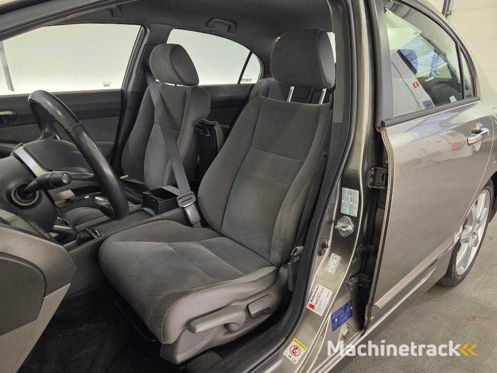 Honda Civic 1.3 Hybrid , 13TBNL