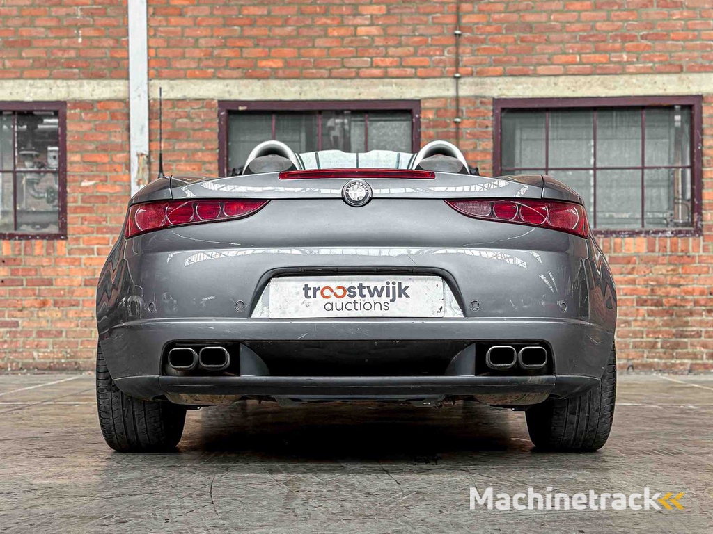 Alfa Romeo Spider 2.4 JTDM 200PS 2007