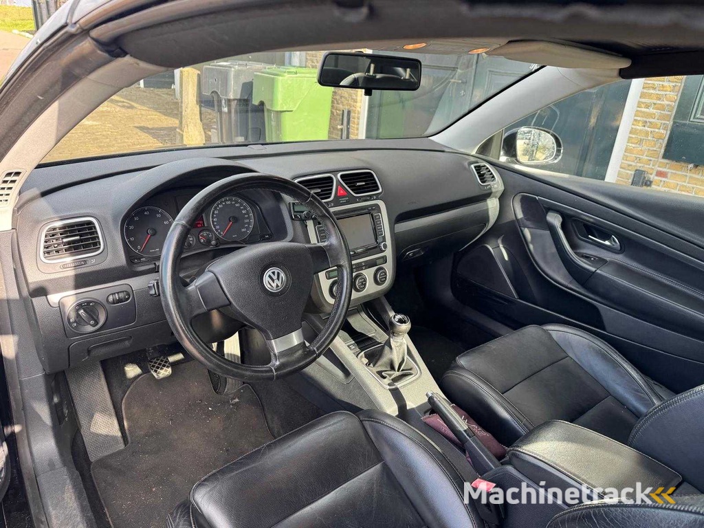 Volkswagen Eos 2.0-16v FSI 56-TP-SB