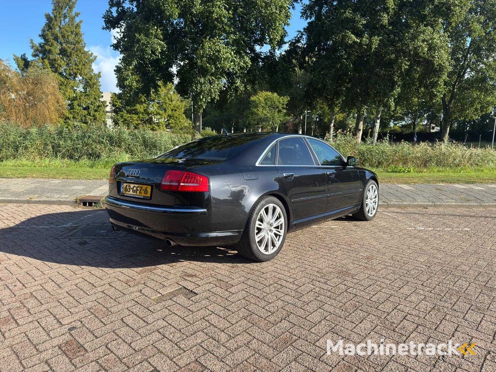 Audi A8 3.2 FSI Pro Line; 63-GFZ-6