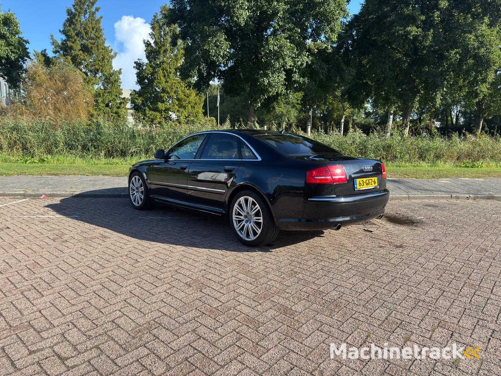 Audi A8 3.2 FSI Pro Line; 63-GFZ-6