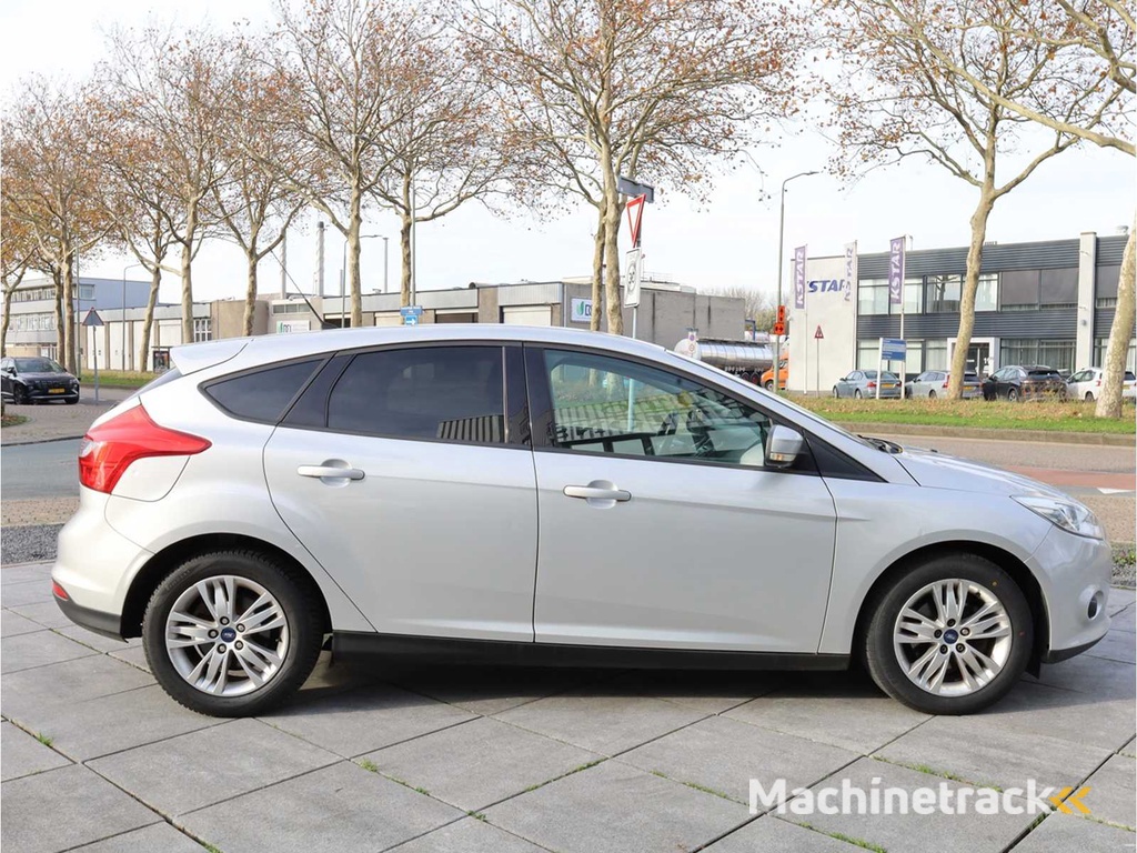 Ford Focus 1.0 EcoB Lease Trend 2012, JJT-74-D