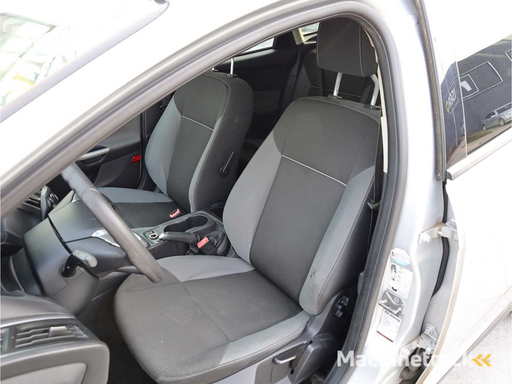 Ford Focus 1.0 EcoB Lease Trend 2012, JJT-74-D