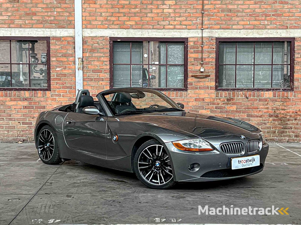 BMW Z4 Roadster 3.0i S 231hp 2004 (Hardtop + Softtop), 36-NV-HZ Youngtimer