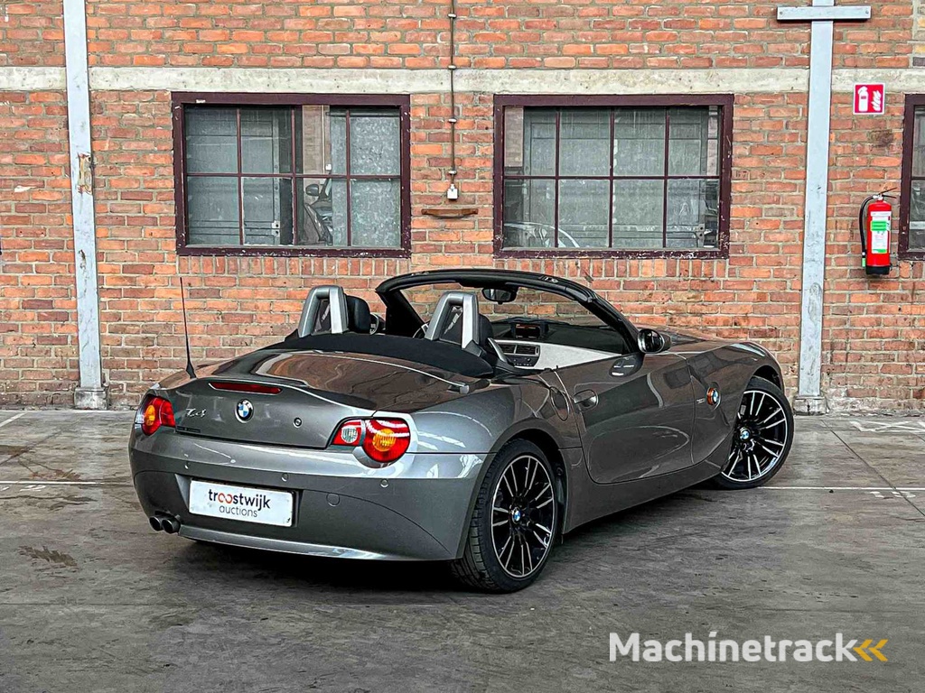 BMW Z4 Roadster 3.0i S 231hp 2004 (Hardtop + Softtop), 36-NV-HZ Youngtimer