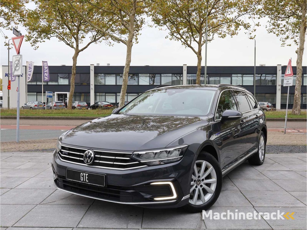 Volkswagen Passat Variant GTE 1.4 TSI PHEV 218HP Automatic 2021