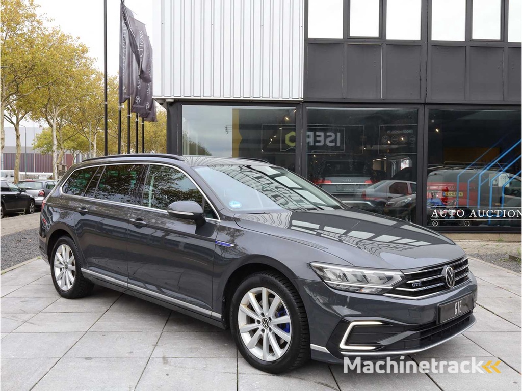 Volkswagen Passat Variant GTE 1.4 TSI PHEV 218HP Automatic 2021