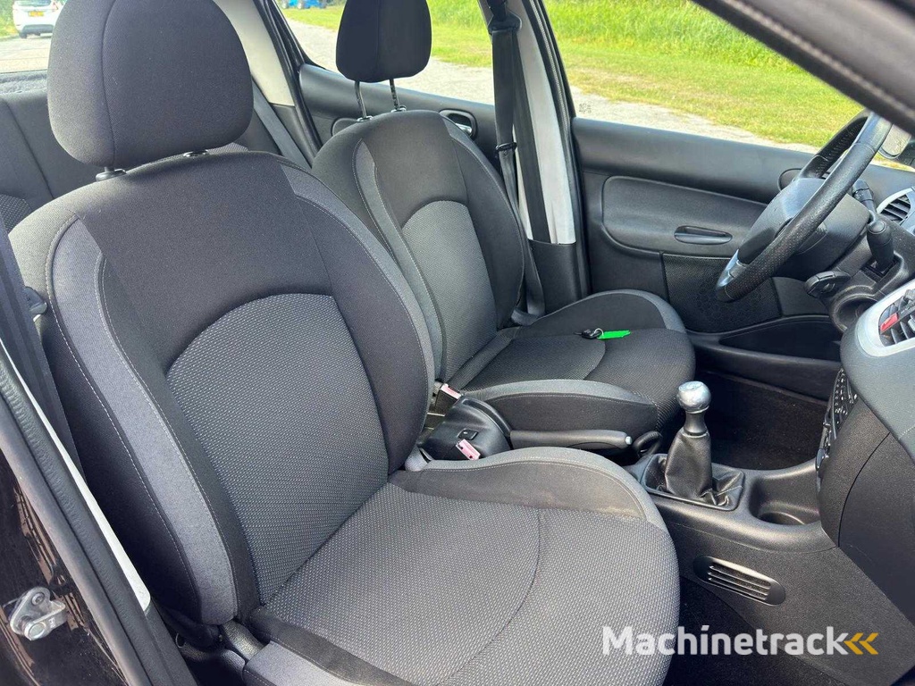 Peugeot 206 plus 1.4 Millesim 200, 48-NZD-8