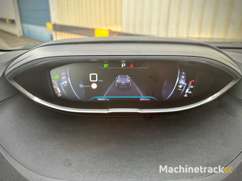 Peugeot 3008 1.2 PureTech Prem , ; NS-841-J