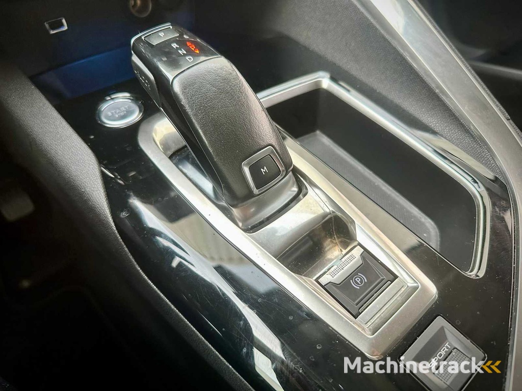 Peugeot 3008 1.2 PureTech Prem , ; NS-841-J