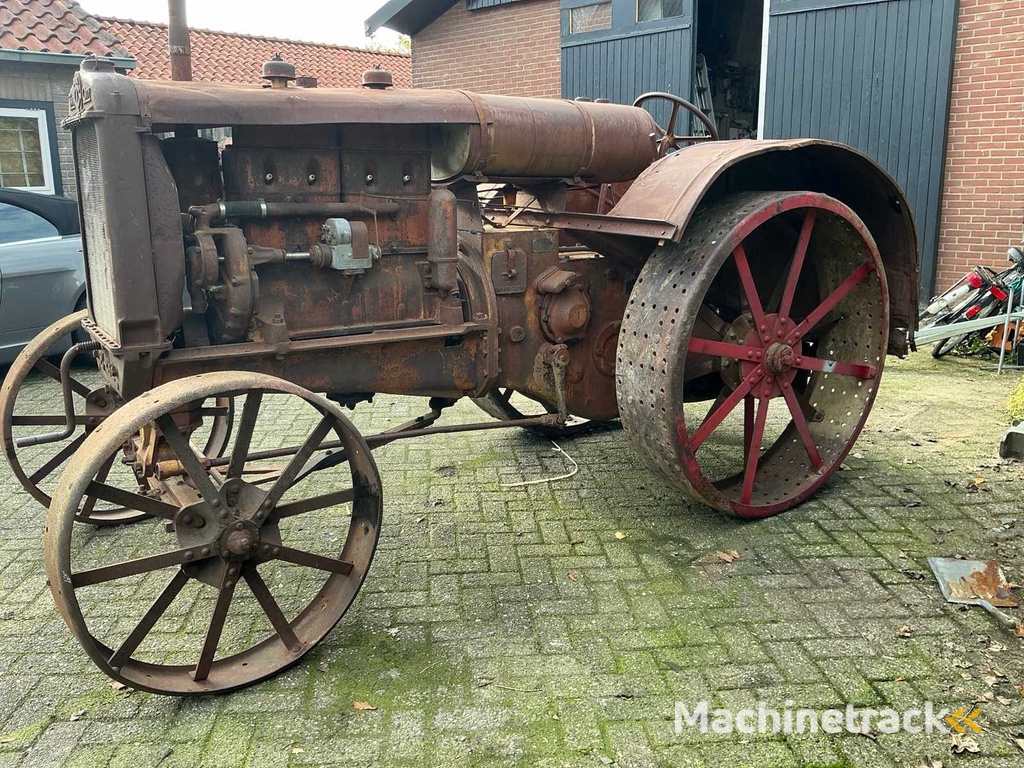 Twin City 20-32 Oldtimer tractor FarmPro