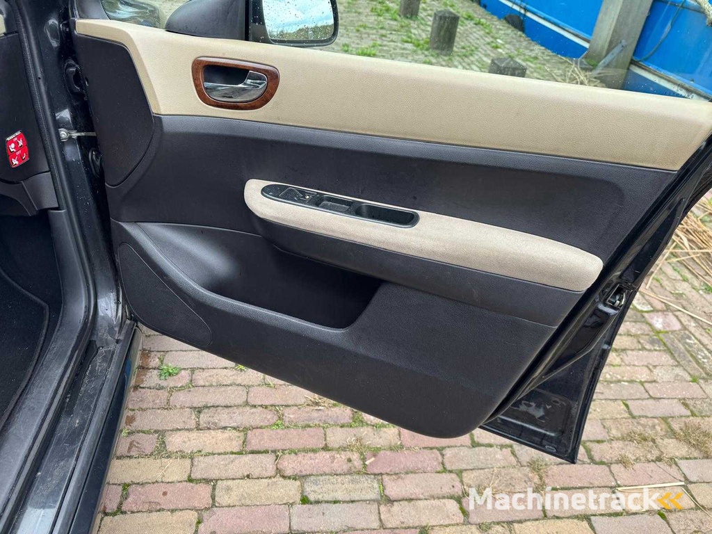 Peugeot 307 1.6-16V XT Clima 78-JR-FN