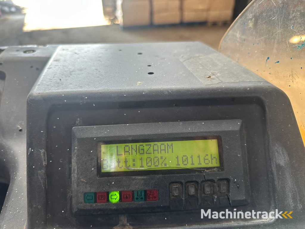 2005 Jungheinrich Flexplus Aquamatic Reach truck