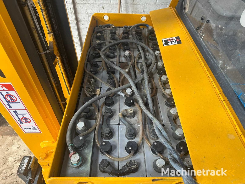 2005 Jungheinrich Flexplus Aquamatic Reach truck