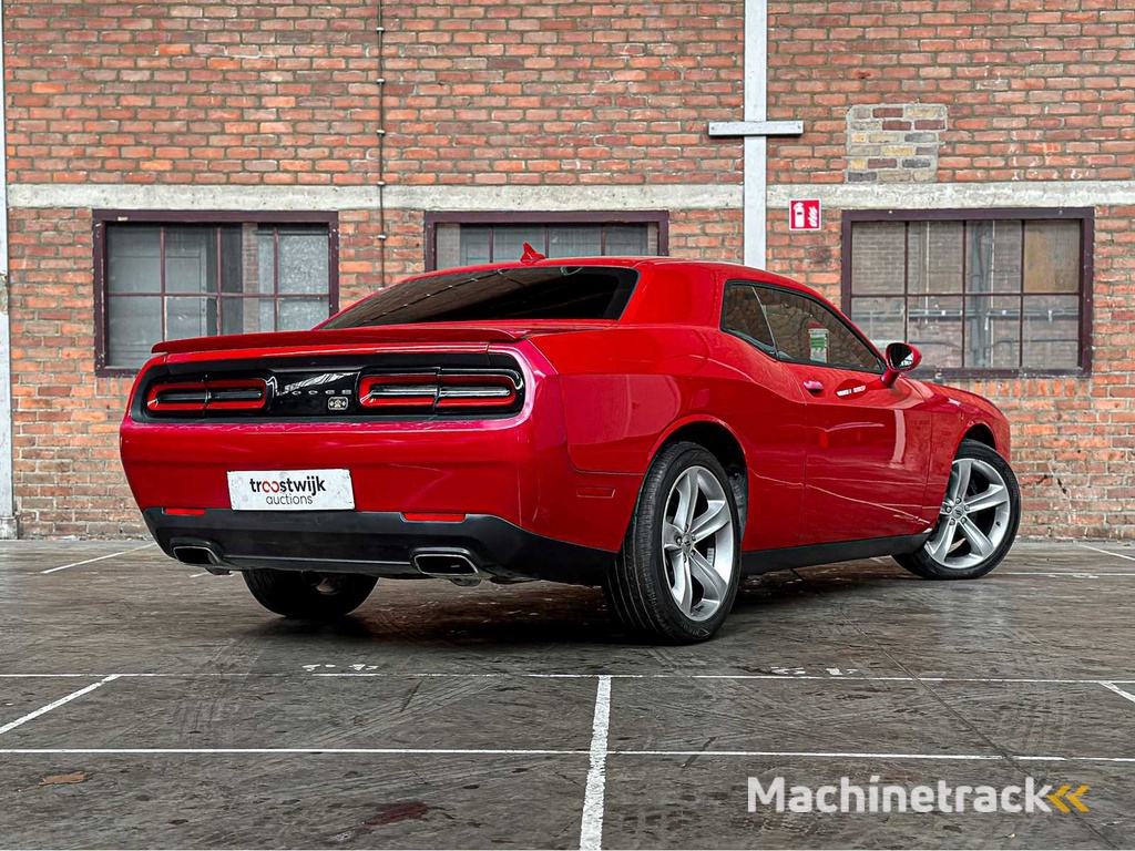 Dodge Challenger SXT 3.6 V6 305pk 2017