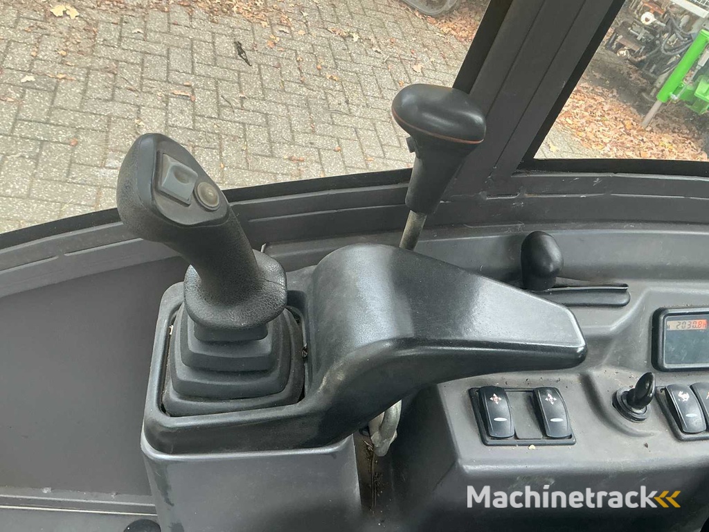 2015 Volvo EC-18D Minigraafmachine