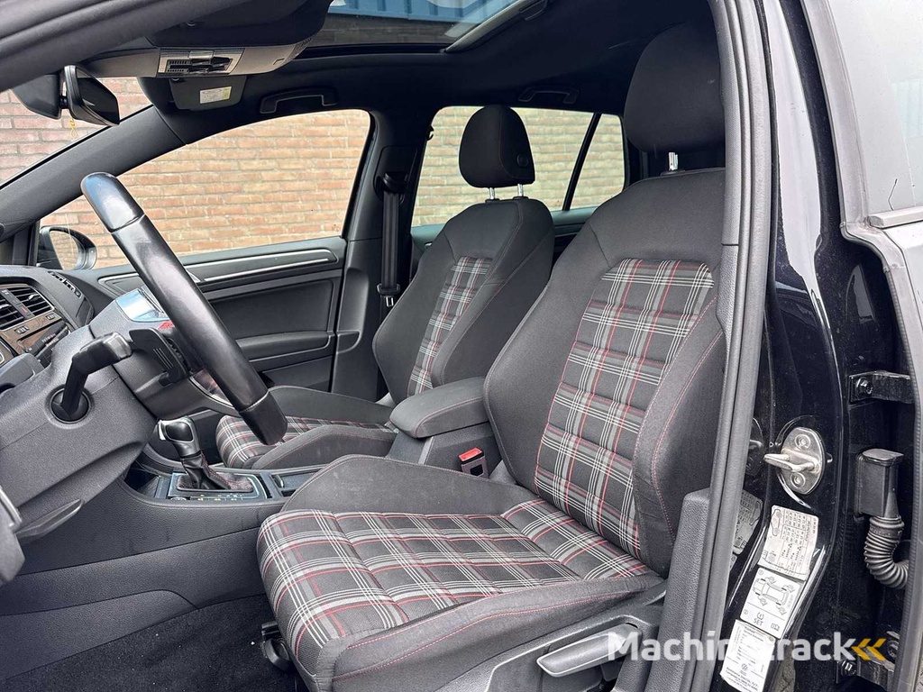 Volkswagen Golf 2.0 TSI GTI Performance 2019 | S-779-HT