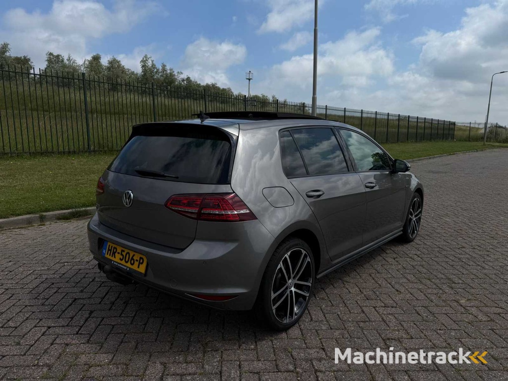 Volkswagen Golf 1.4 TSI GTE, HR-506-P