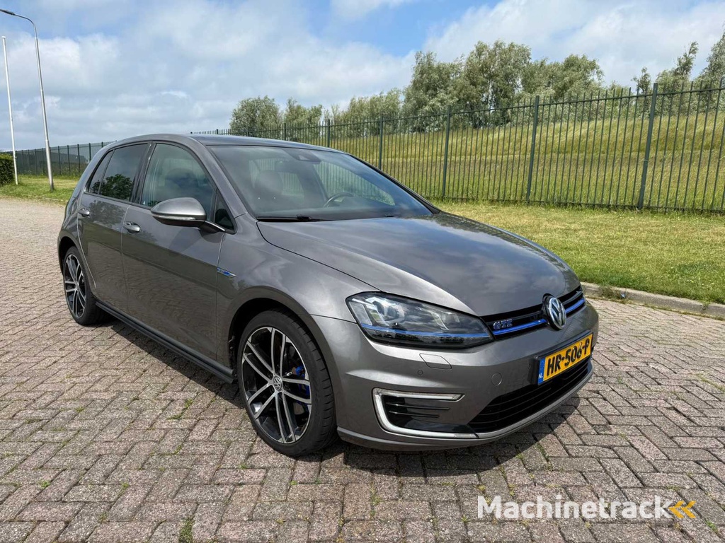 Volkswagen Golf 1.4 TSI GTE, HR-506-P