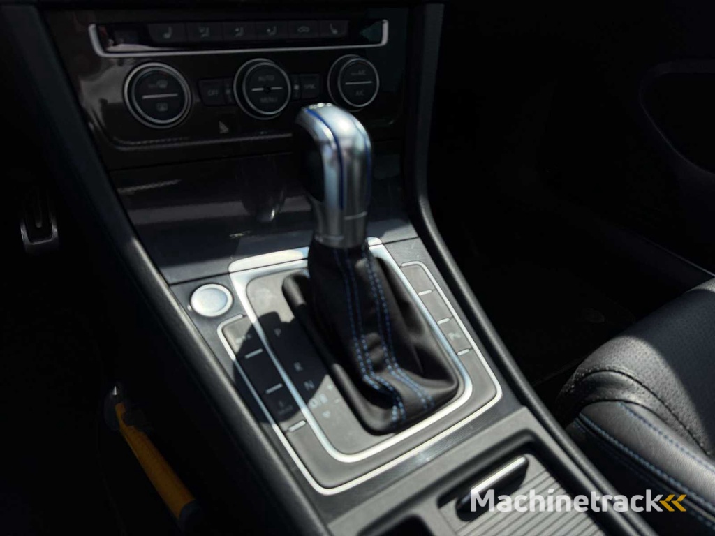 Volkswagen Golf 1.4 TSI GTE, HR-506-P