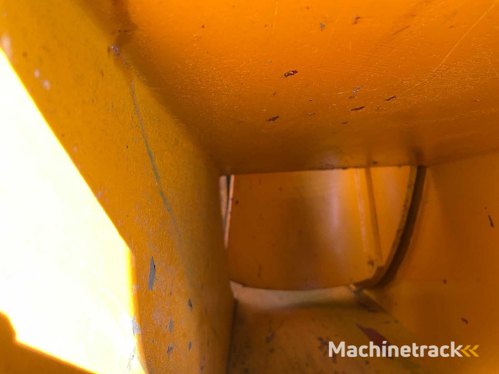 1970 Rolba R 400 D Sneeuwschuiver sleuvendichter