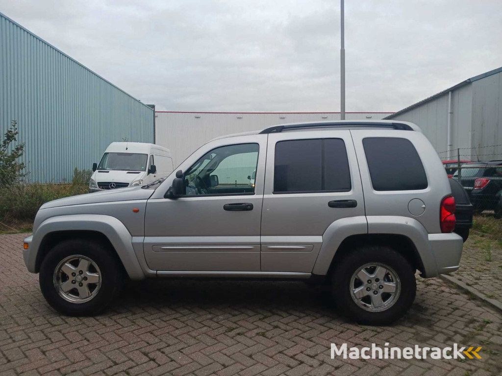Jeep Cherokee 2.8 CRD Sport Klimaanlage Cruise 4X4 Automatik, 63-BP-VZ