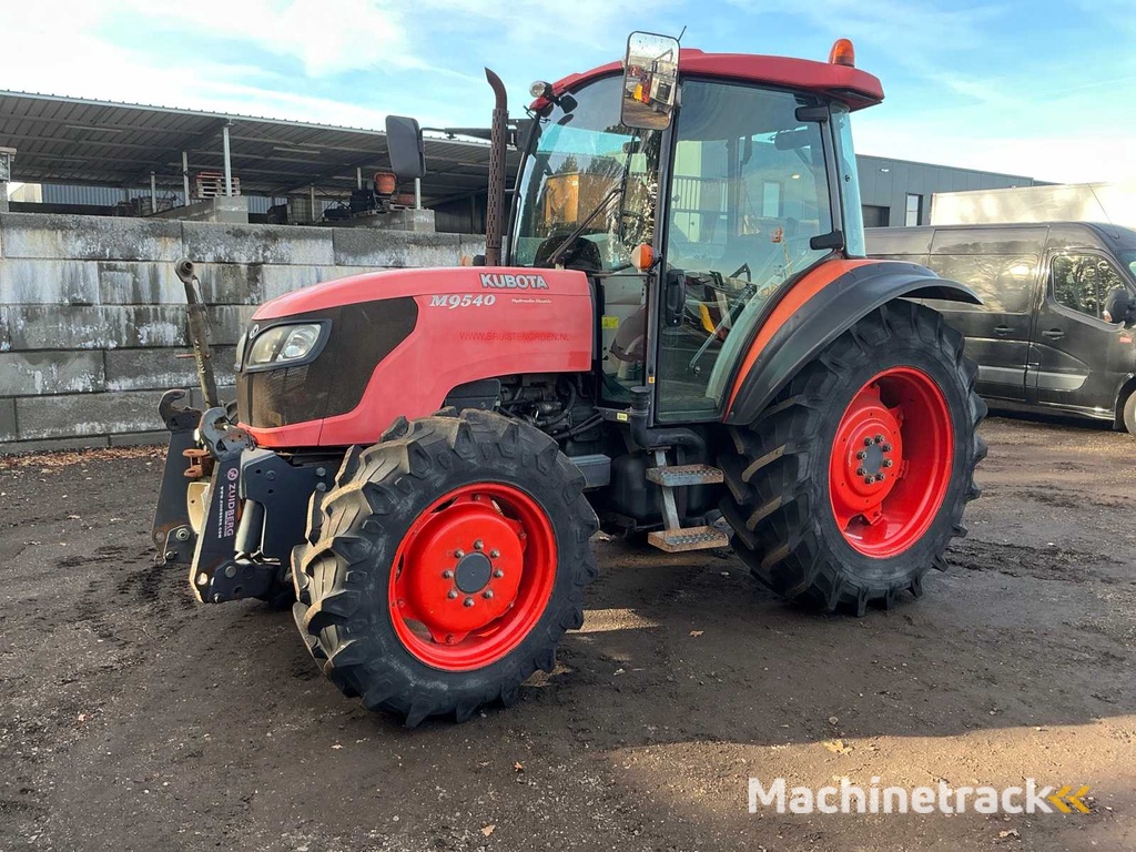 2008 Kubota M9540H-C Four Wheel Drive Farm Tractor